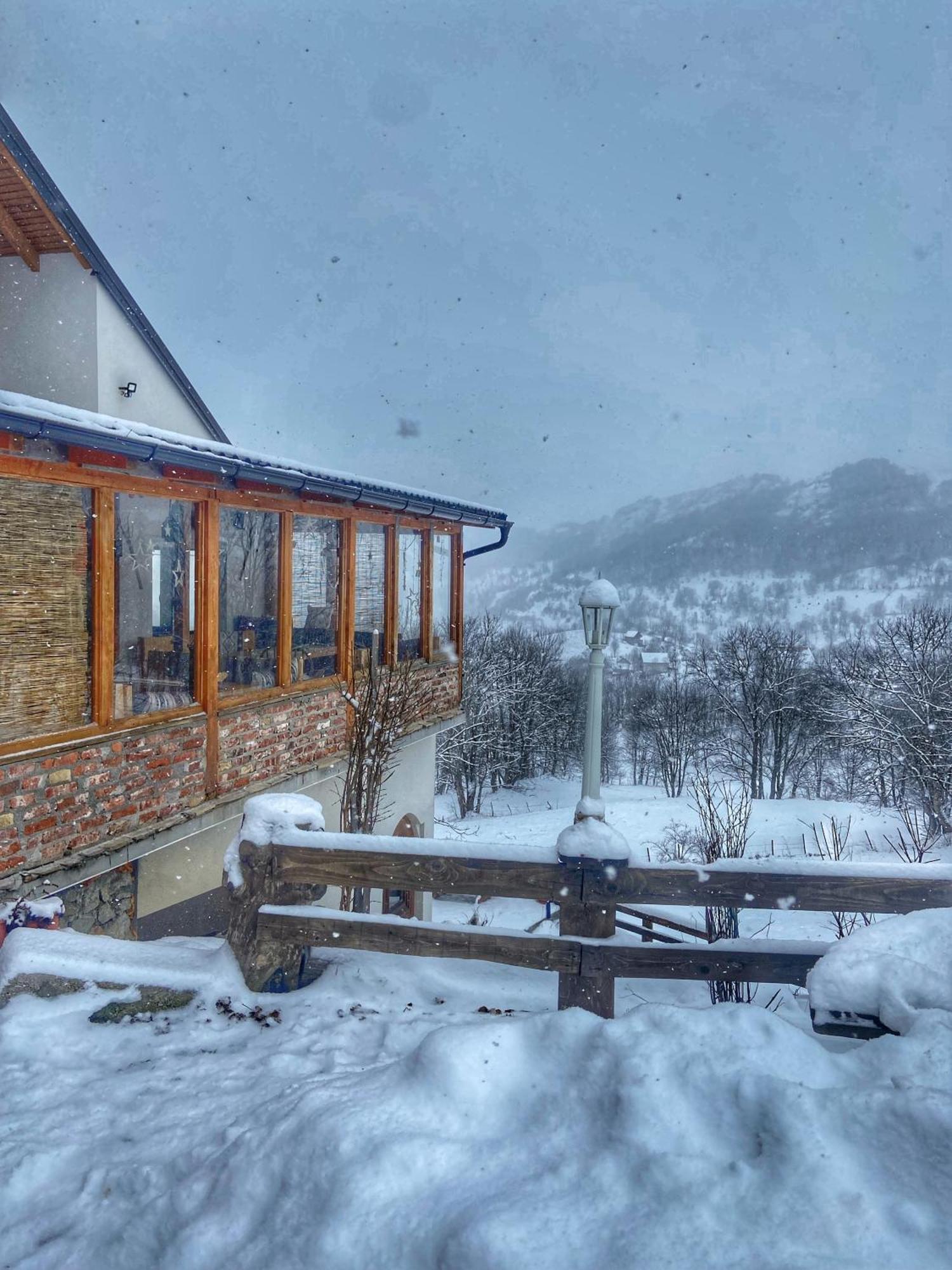 Konak Umoljani Exterior foto